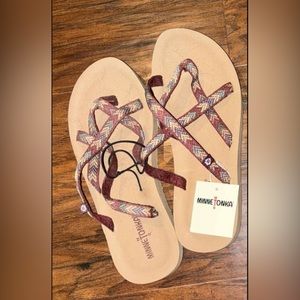 Minnetonka sandals NWT